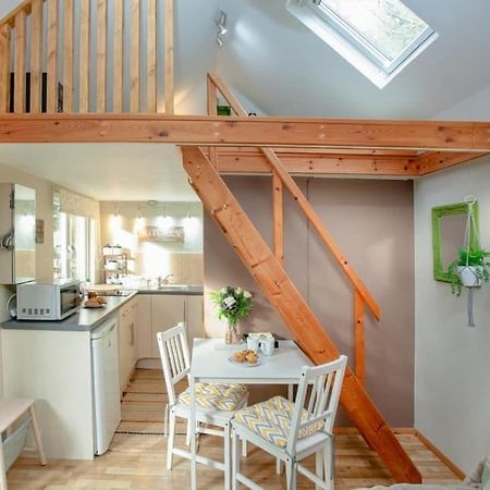 Вілла Aremo Garden House Торкі Екстер'єр фото